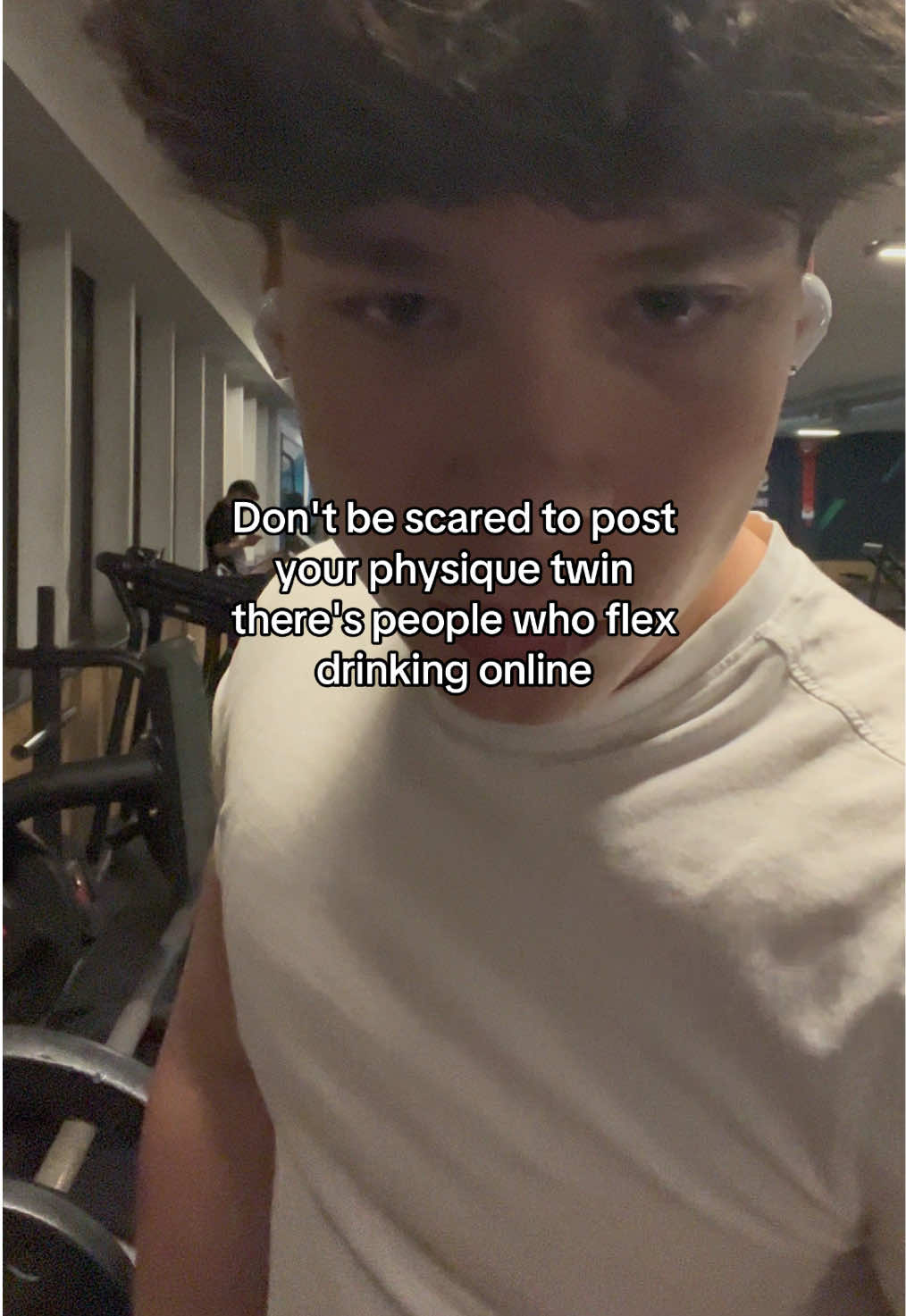 @aron_kovacs_