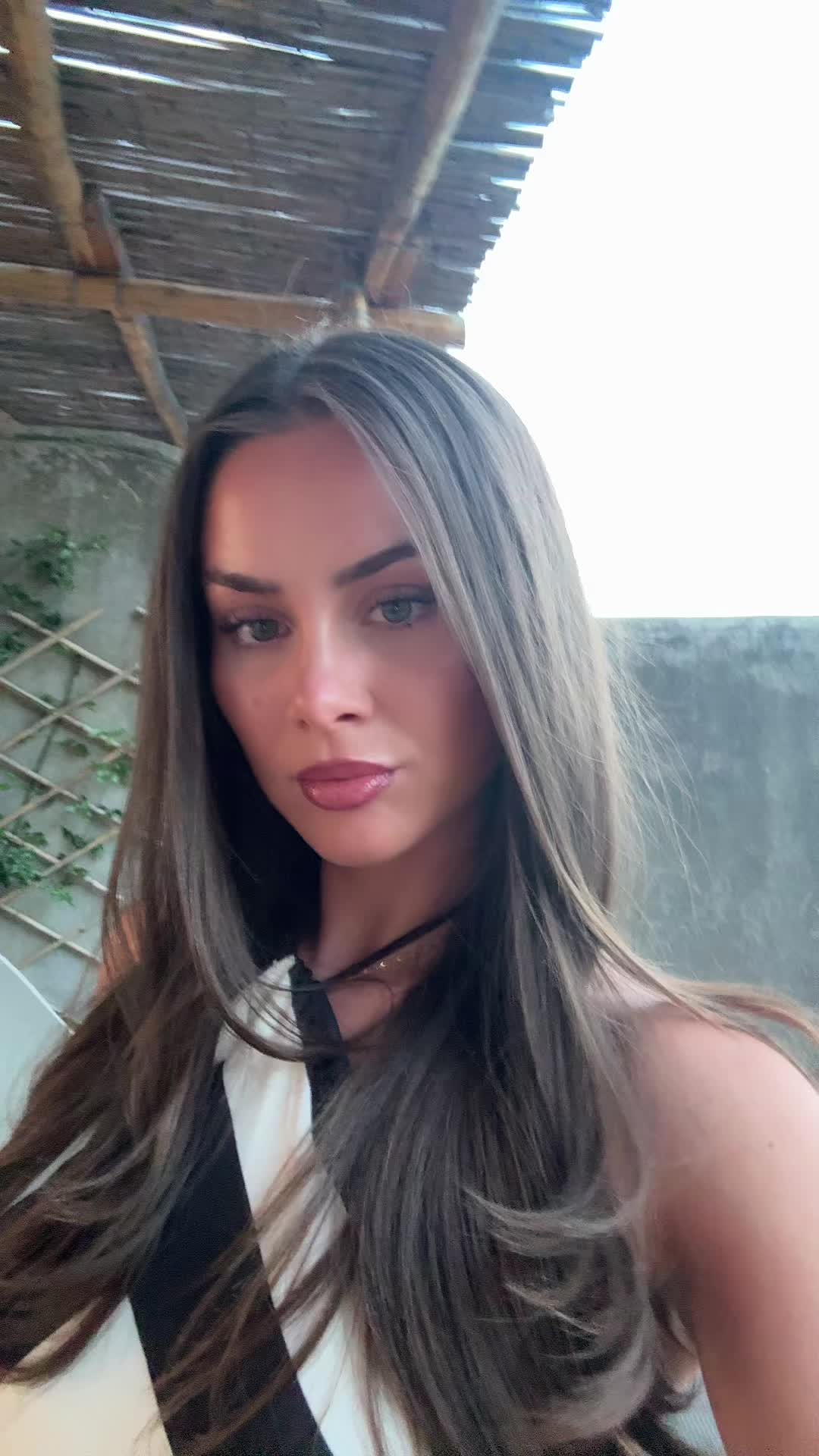@Ela