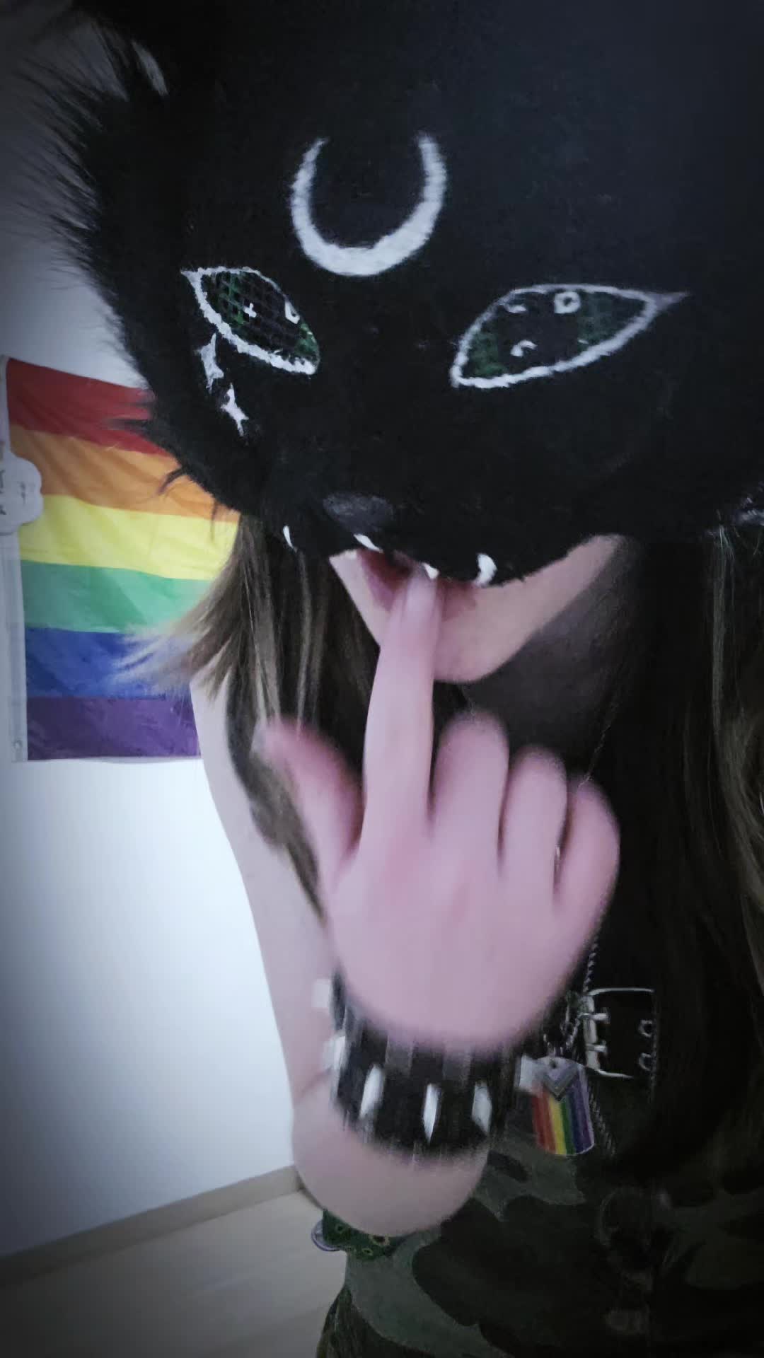 @🦈╶⃝⃤🍉 🅁iver/🄺yle🏳️&zwj;🌈☭