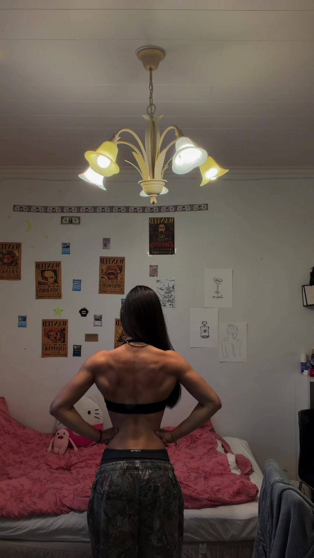 @estrokata🦇