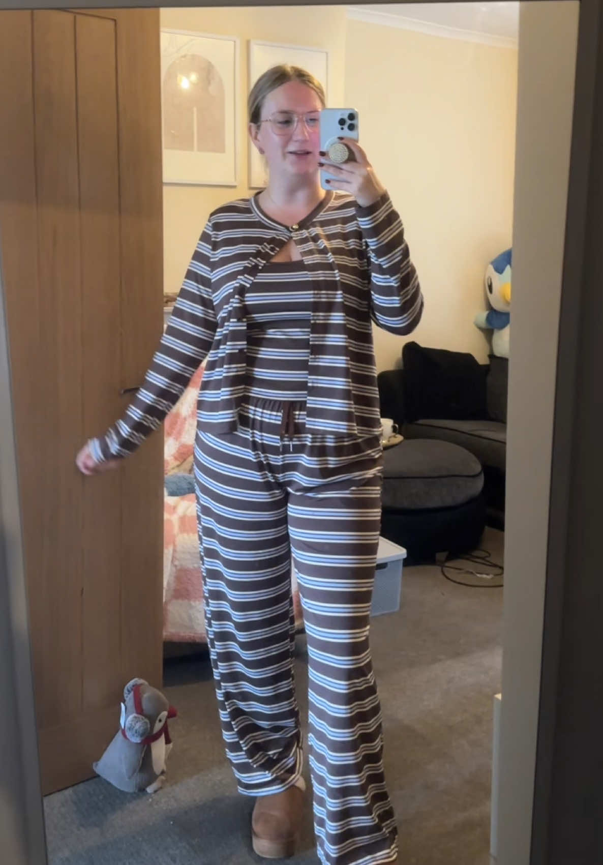 @courteneyjayne
