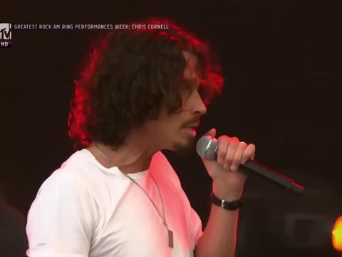 @Chris Cornell
