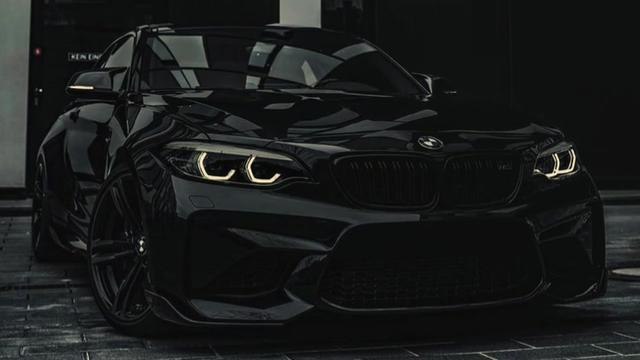 @𝓐𝓘𝓜 🖤👑