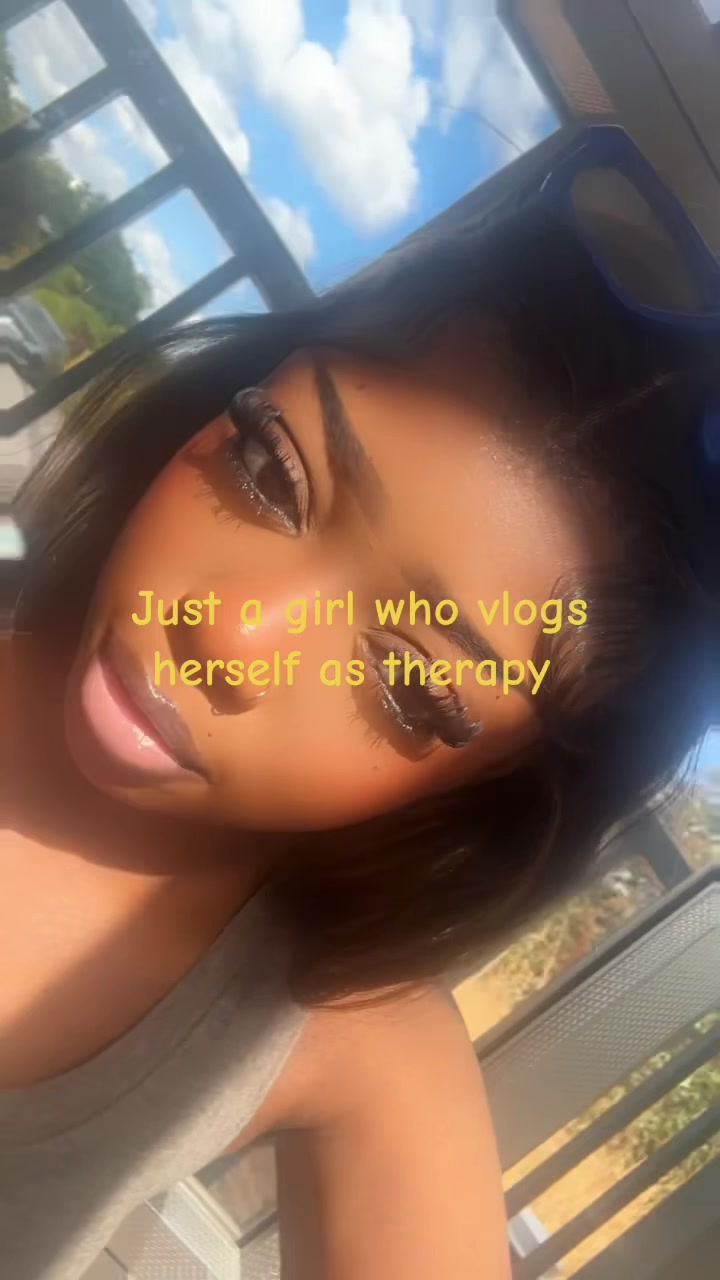 @𝚁𝚄𝚅𝙰-𝙺𝙸𝙼