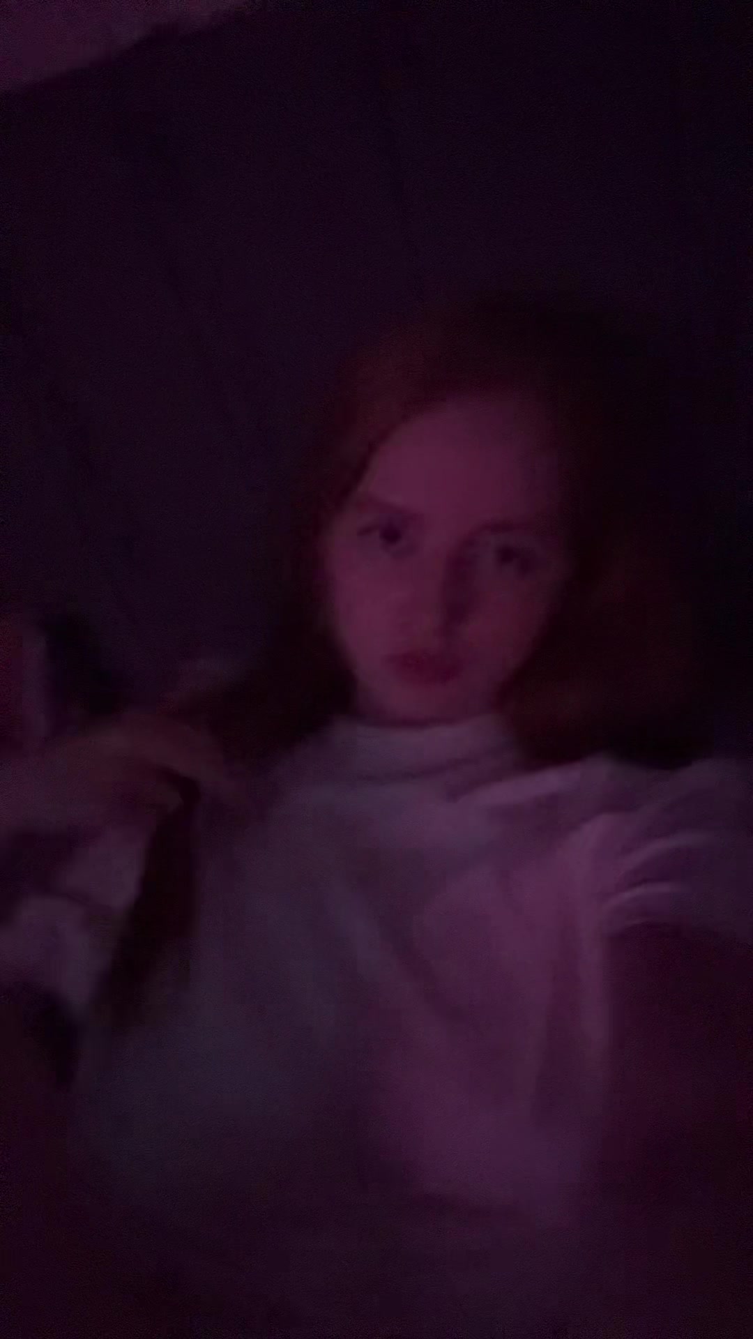 @phoebe x