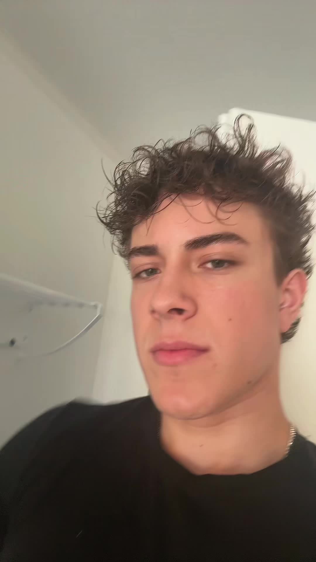 @Nicco