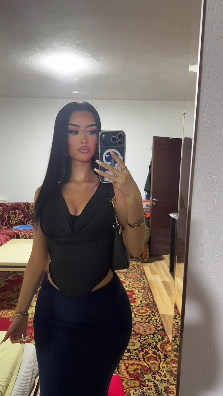 @𝐌 𝐄 𝐋 𝐃 𝐀