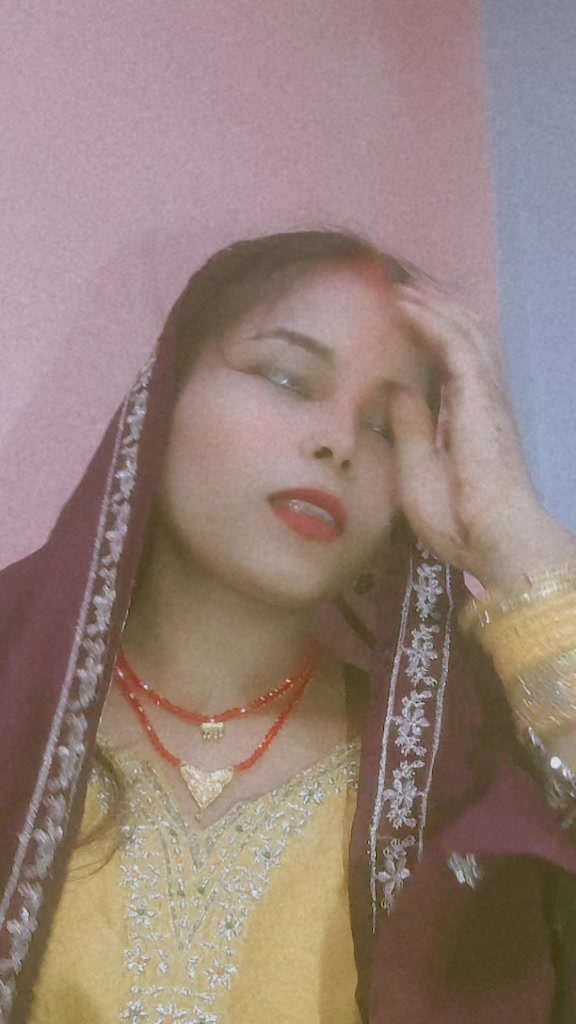 @chandani...bhagat💐❤️🫂😘💗