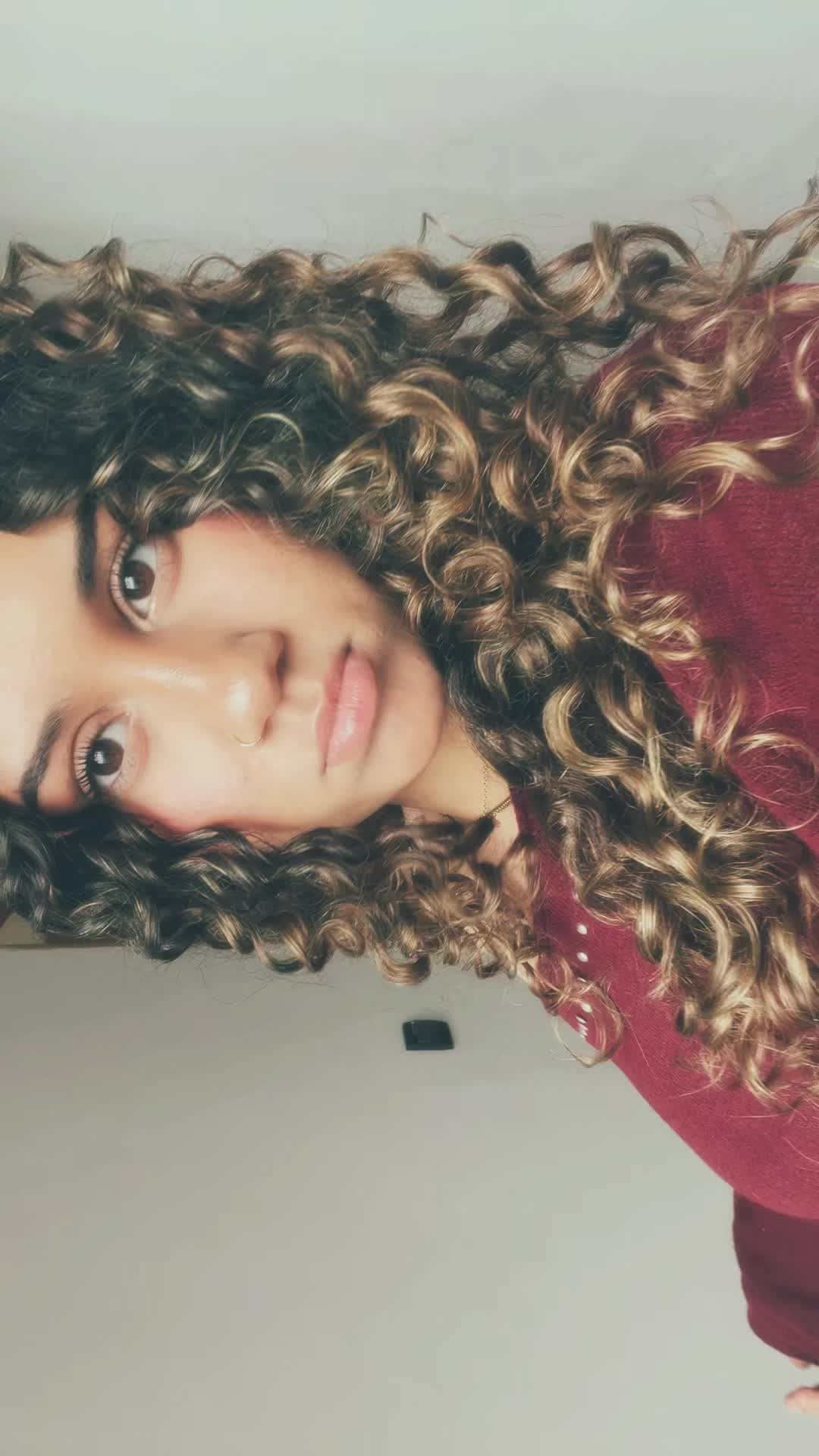 @whoiissnana