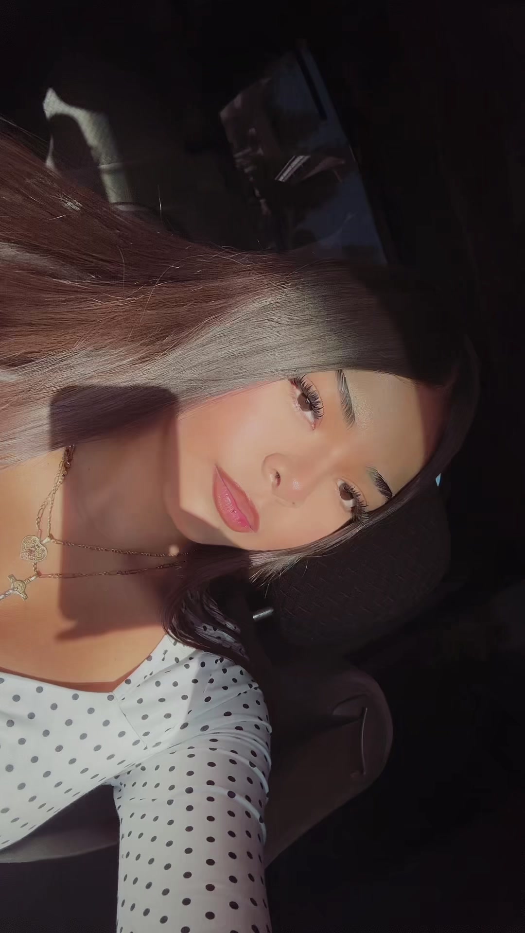 @️