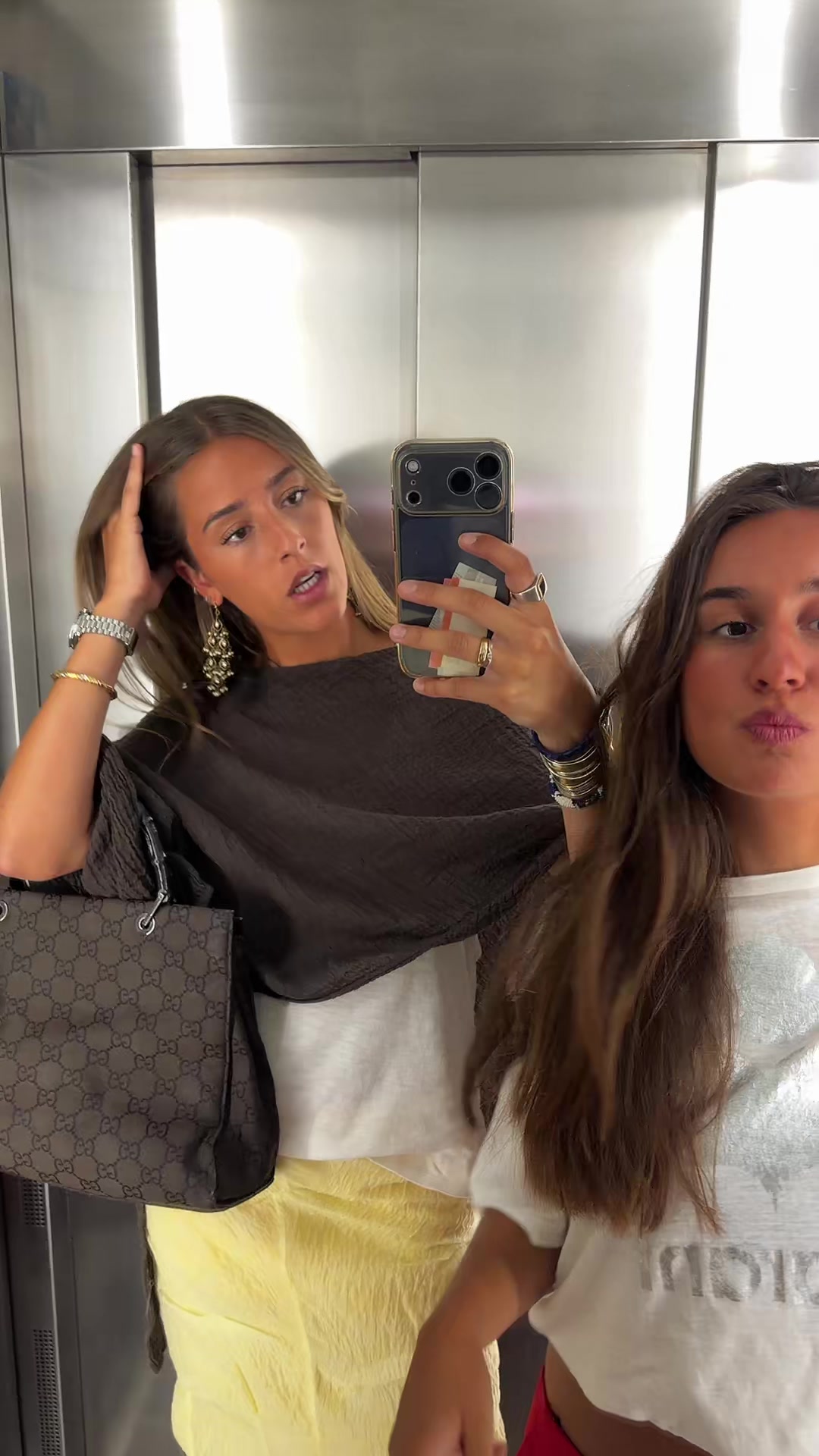 @Manuela
