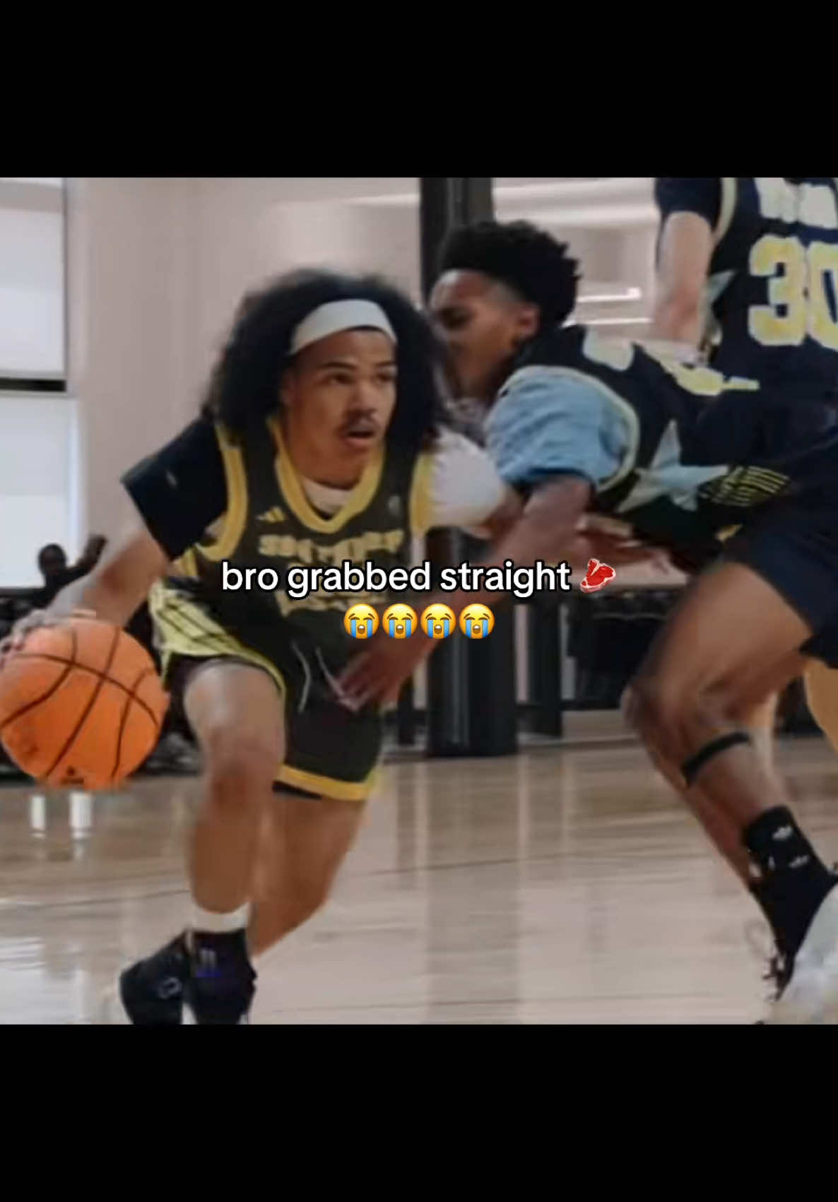 @DUNK | BASKETBALL