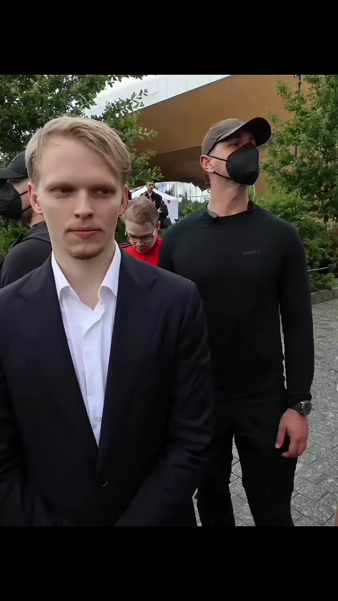 @ossi klippejä