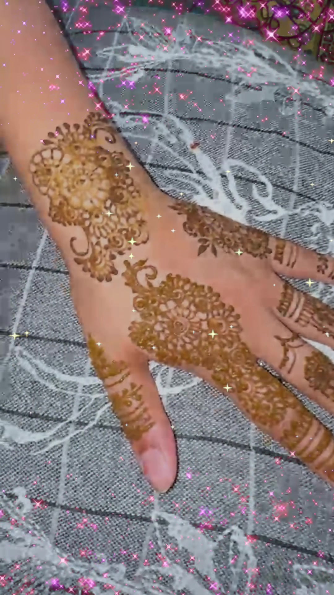 @Roshni henna🌷