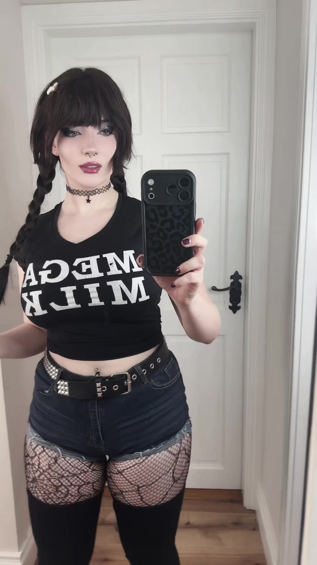 @Cutiegothxo