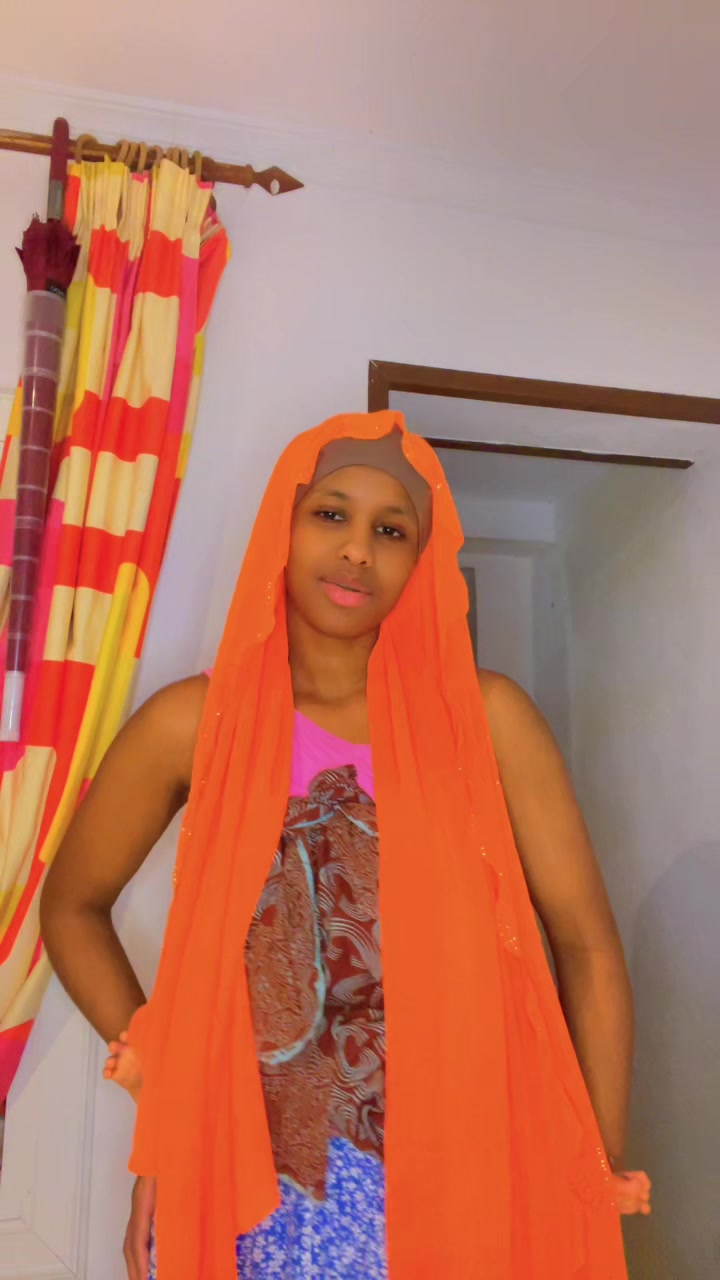 @Meriem🇬🇳🇪🇸✨💫