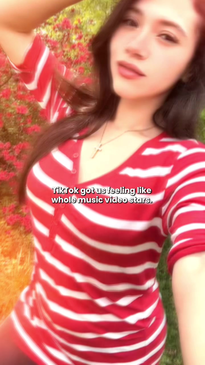 @Alexis 🦋