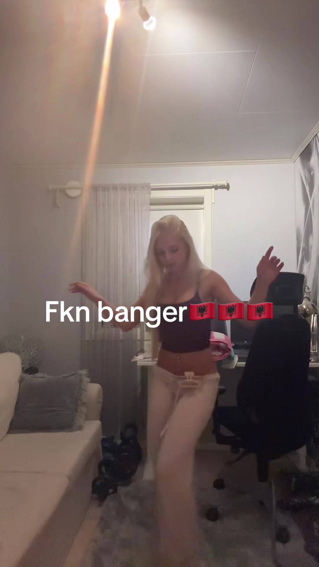 @Tindra