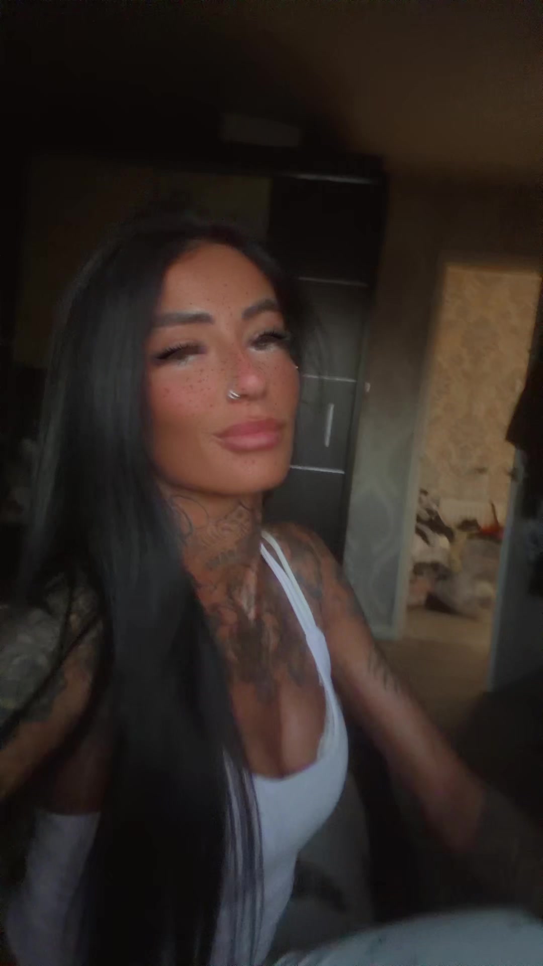 @𝓒𝓪𝓻𝓵𝓪🖤
