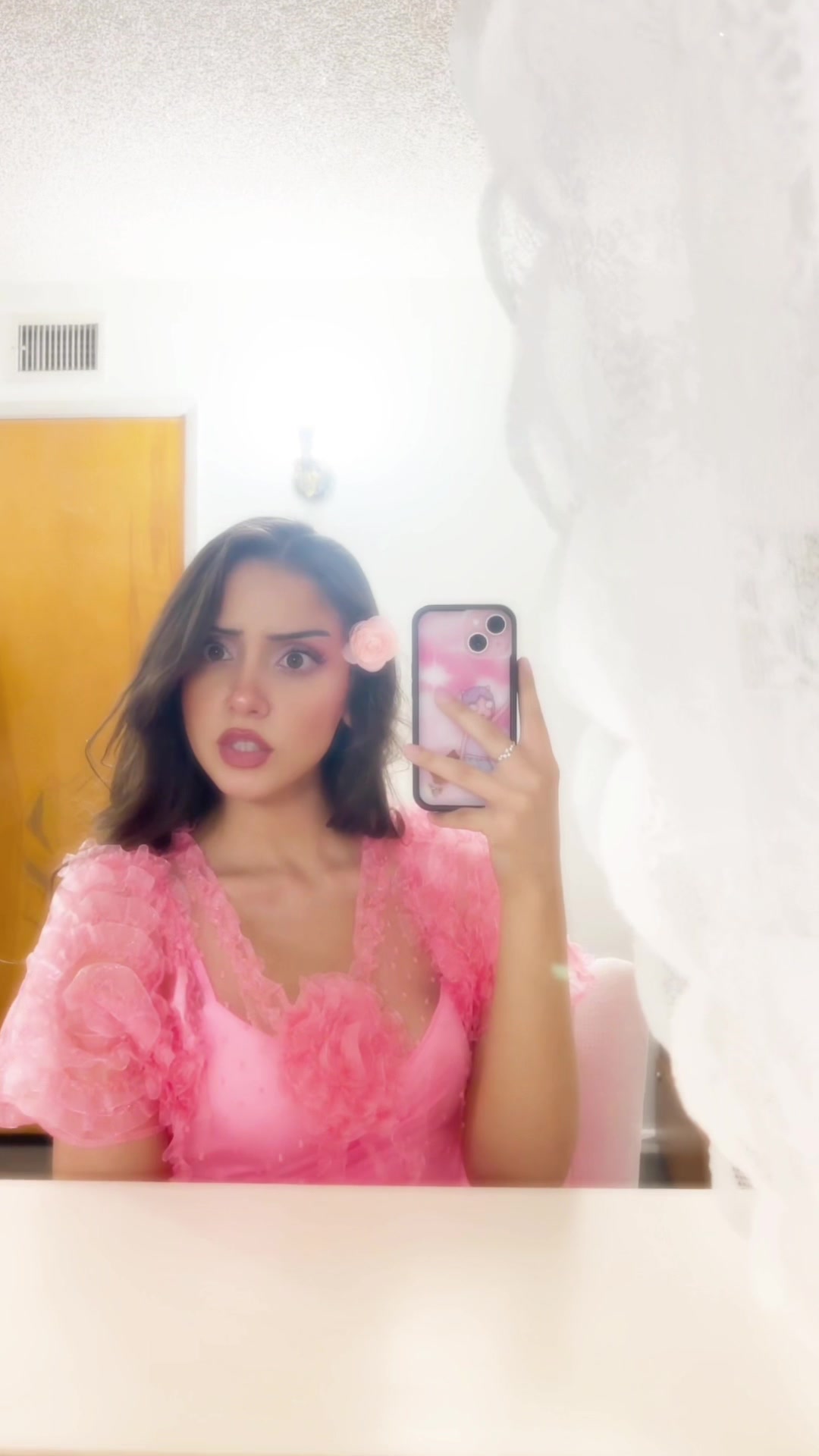@𝒞🦢