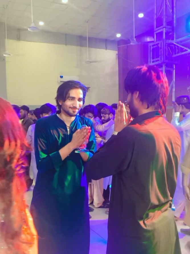 @Fahad Jani😎