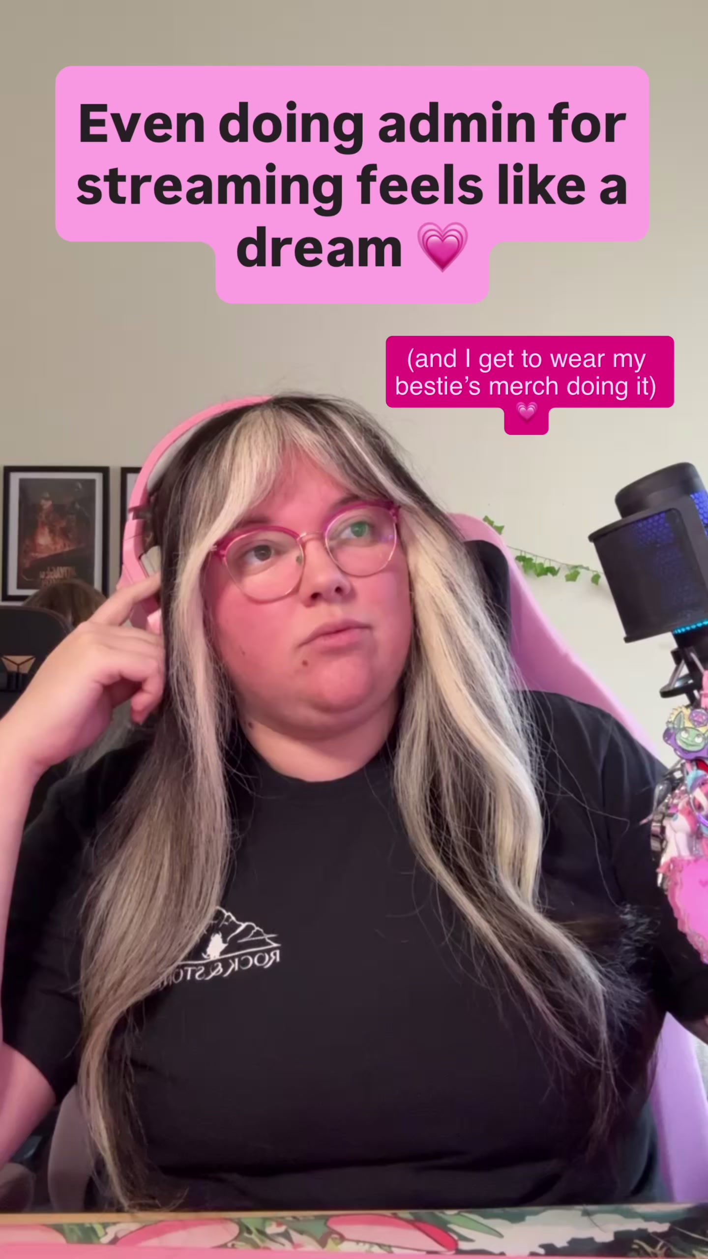 @clockworkfoxes | streamer