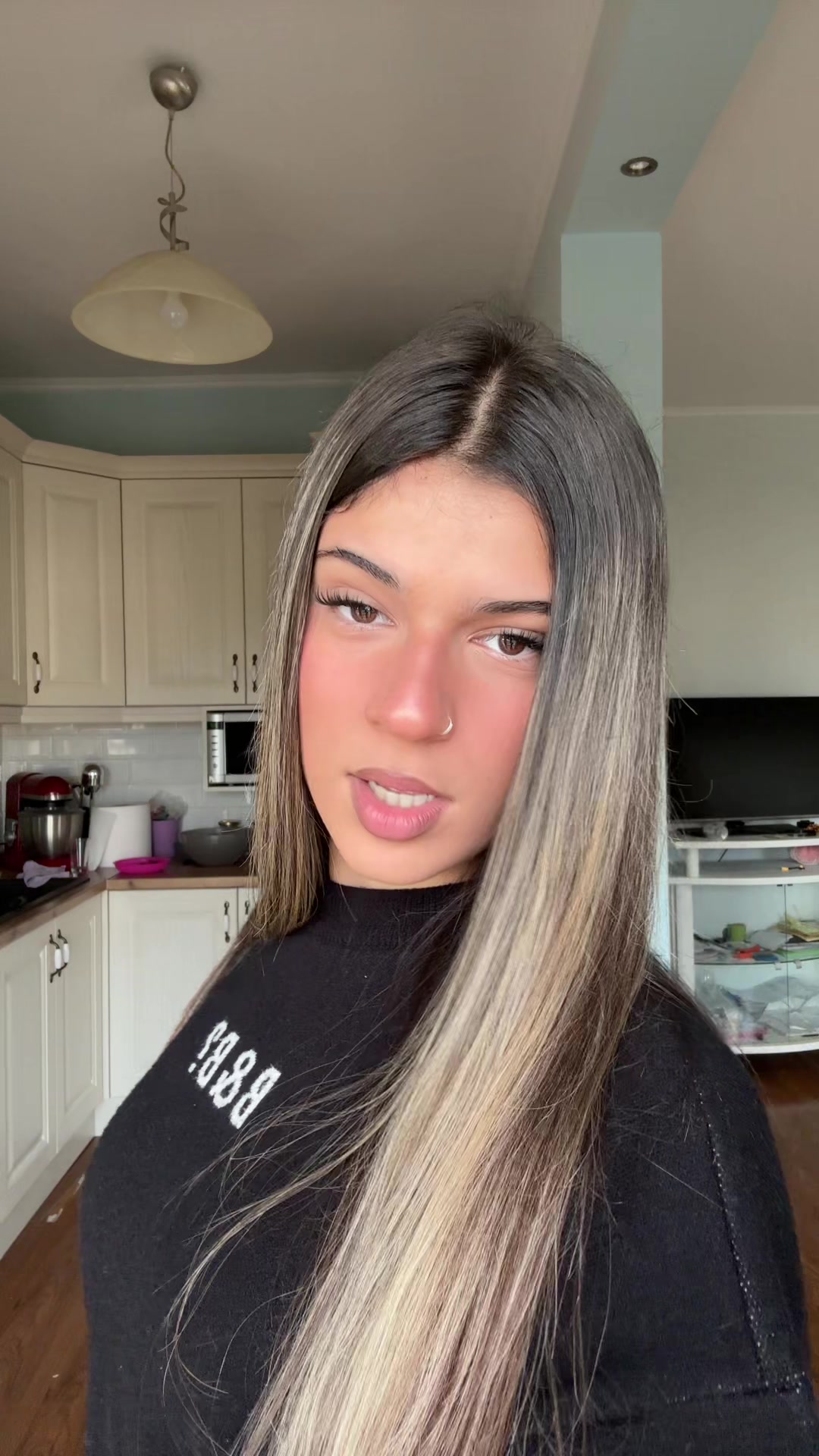 @Ioannidou