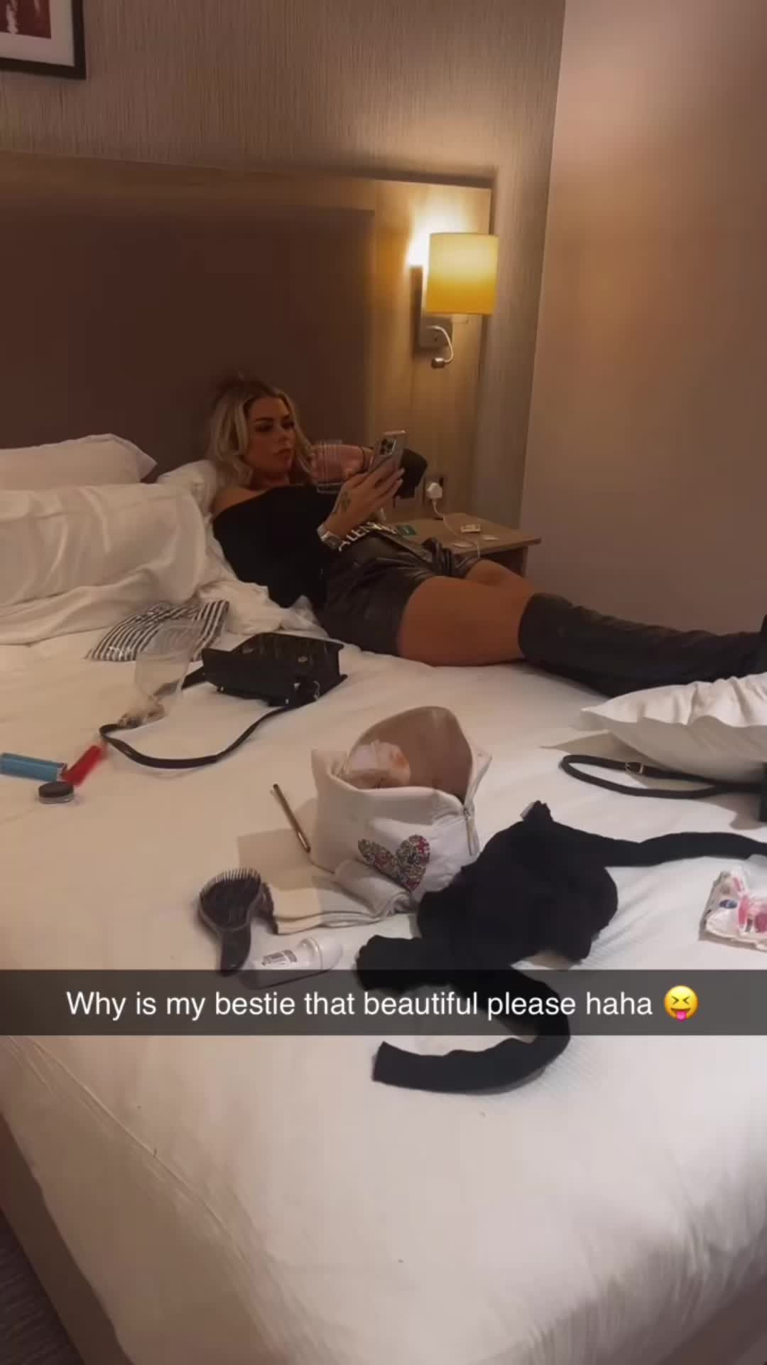 @Kirstie Allen