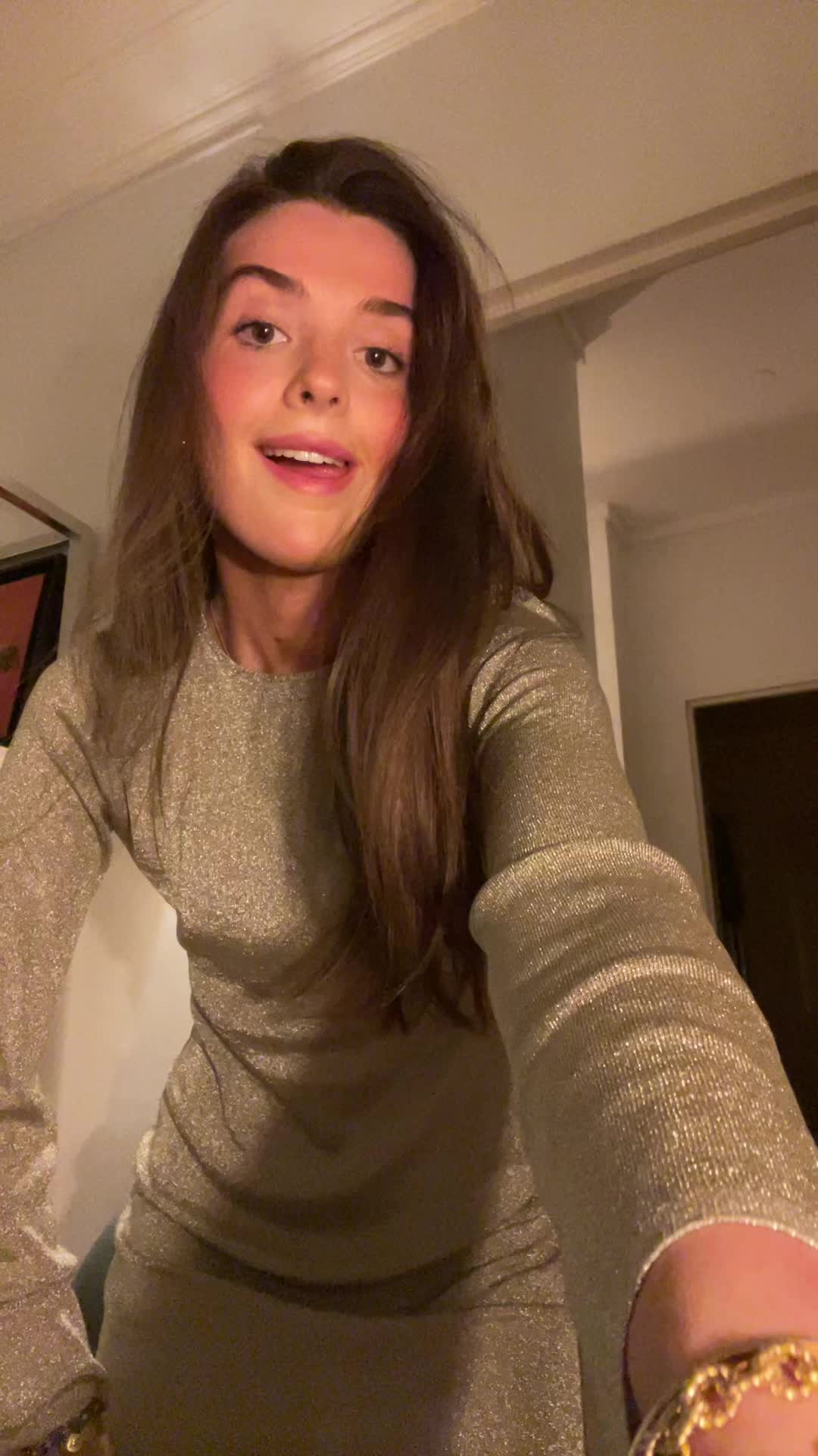 @Leïla