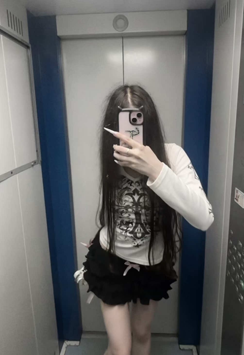 @effistom