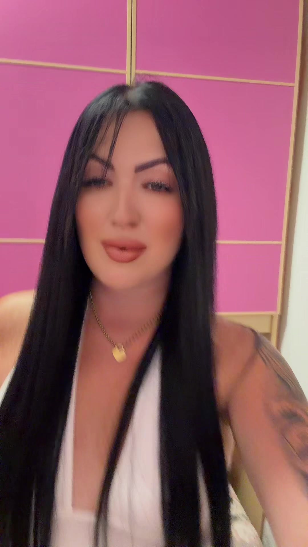 @L.B🎀🖤