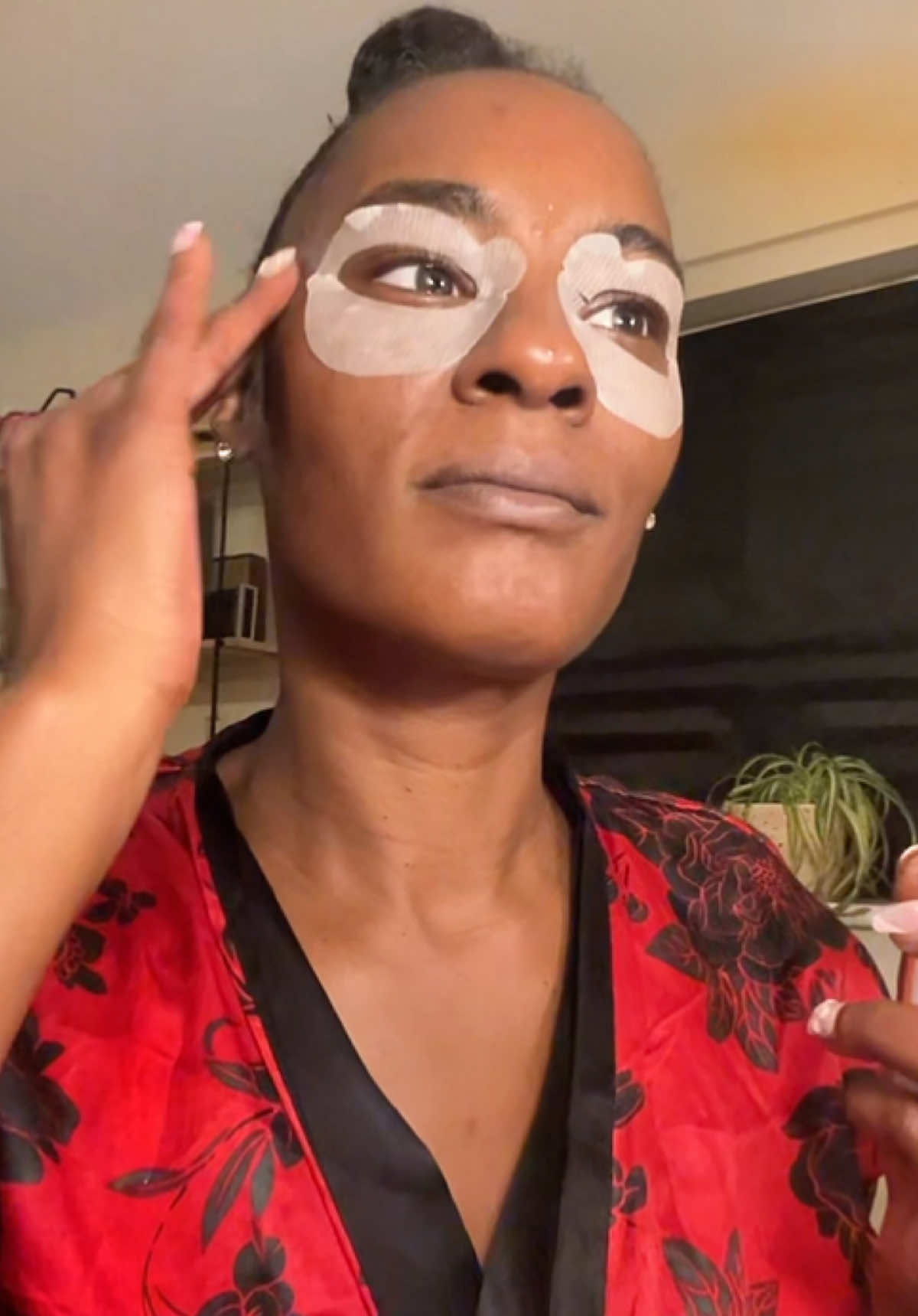 @Naomi | Travel | Wellness