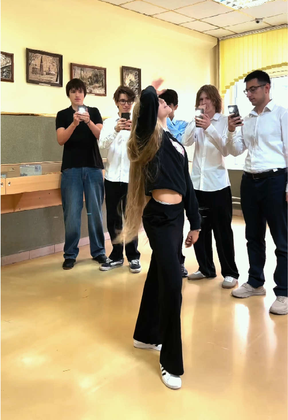 @Bgirl_superlina