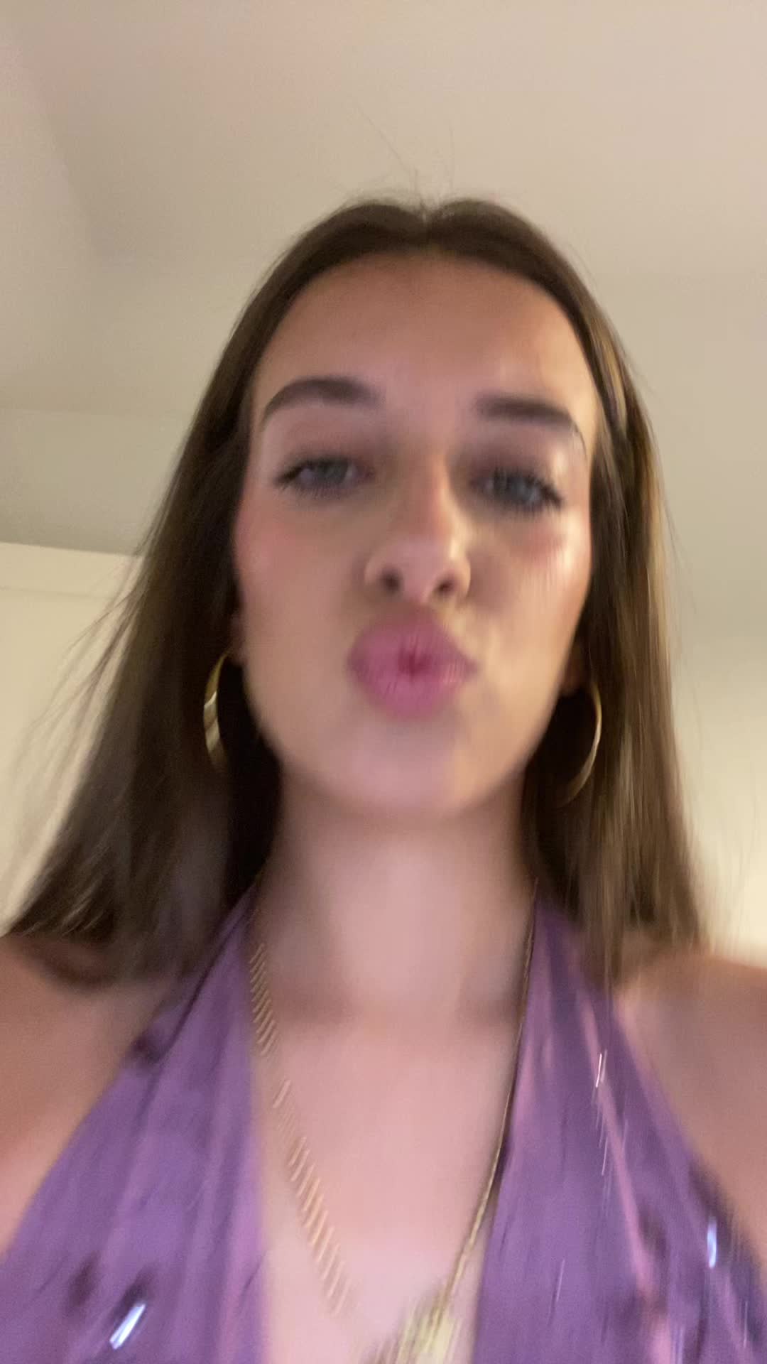 @Inés