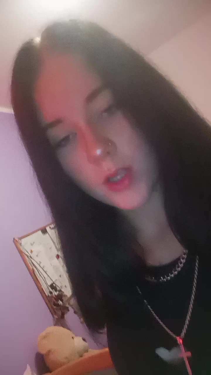 @N👑