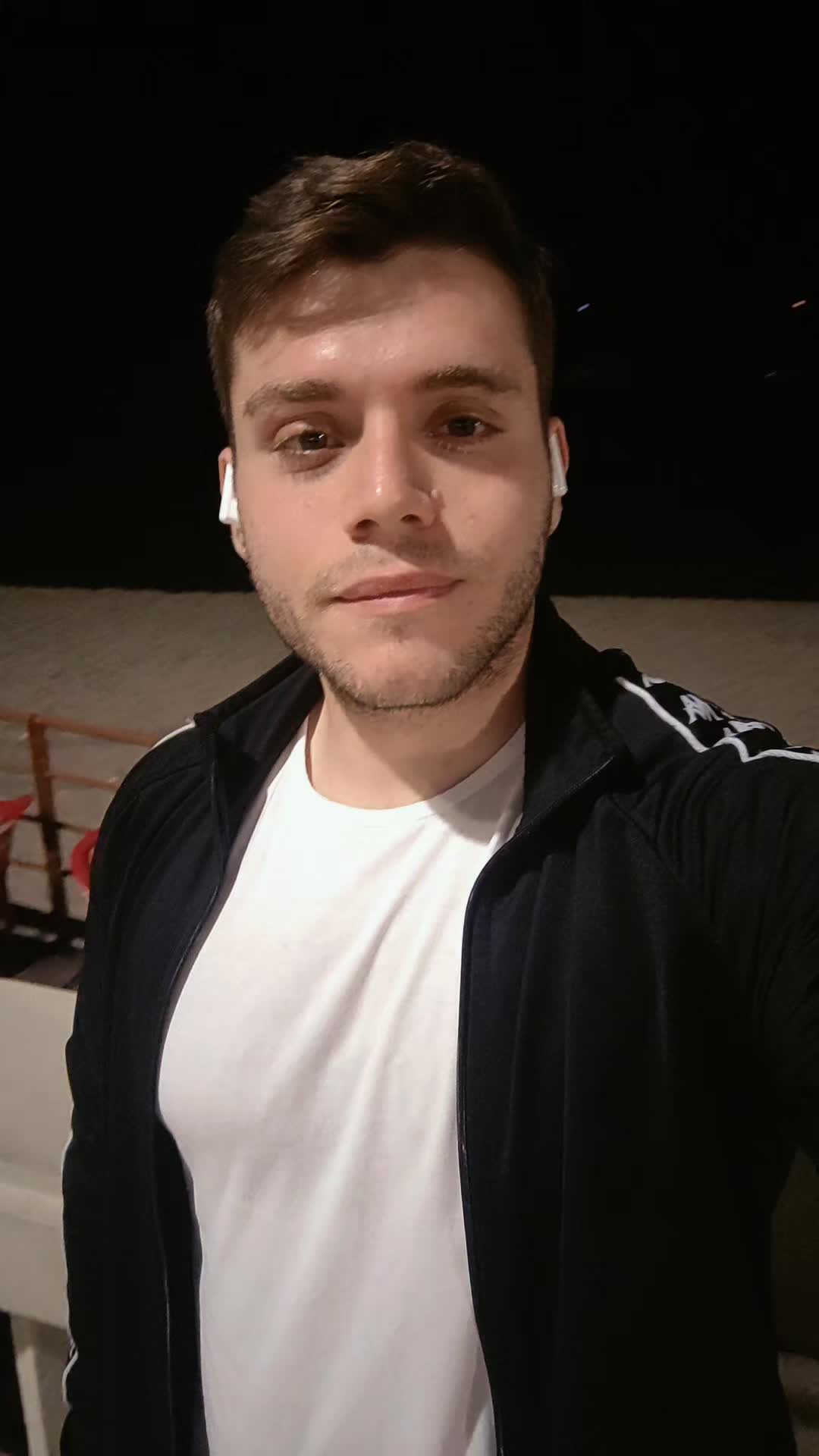@Ale