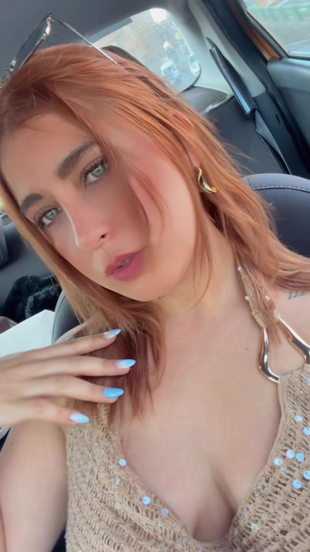 @MEGARA MORADO