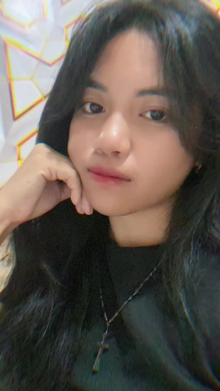 @𝙏𝙞𝙩𝙞𝙣 🦋