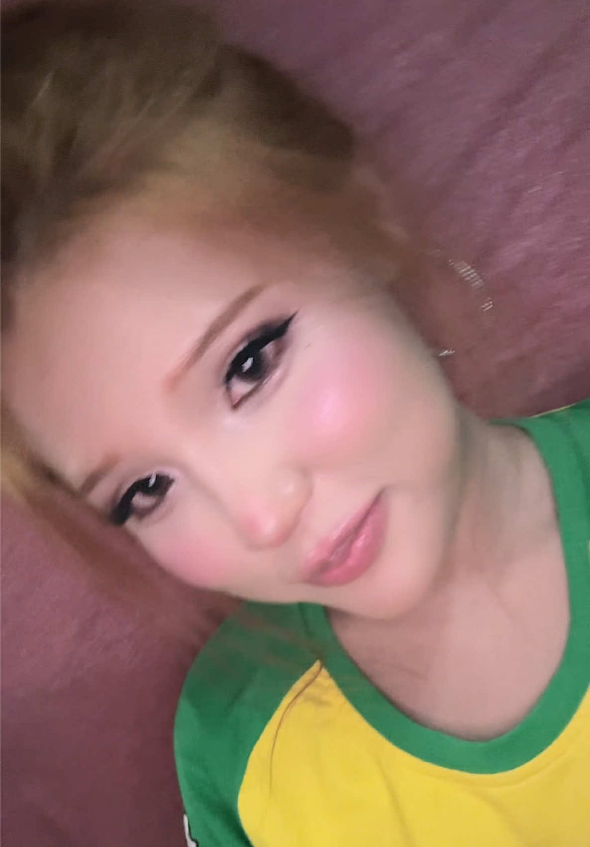 @✯