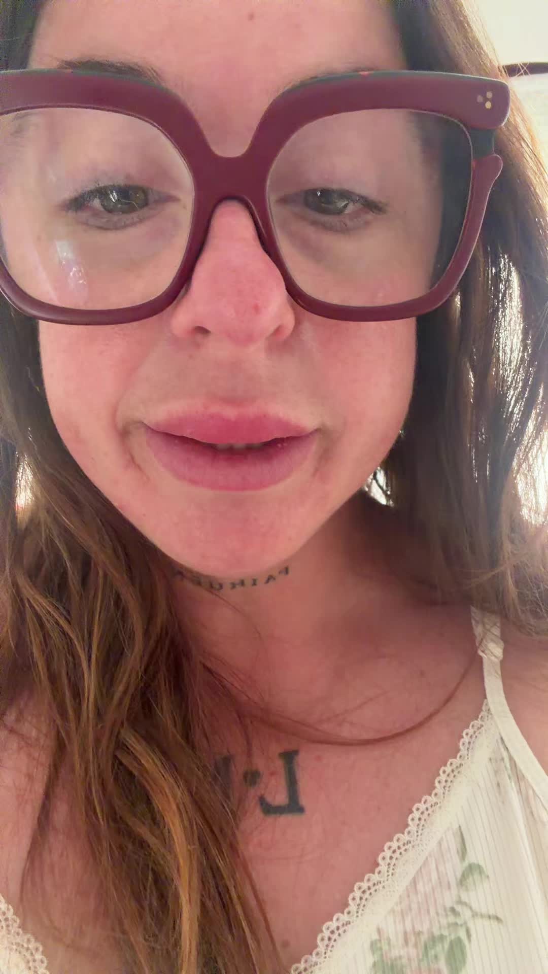 @Lorenitassc