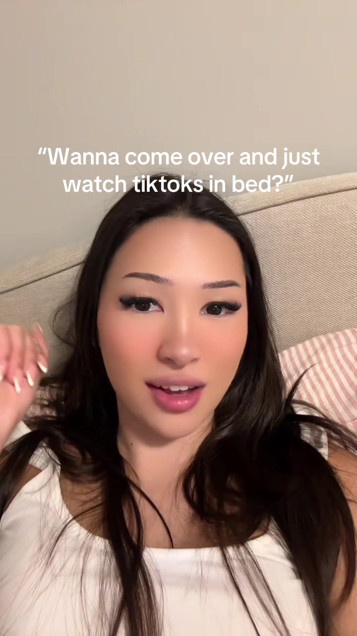 @Vikkzy