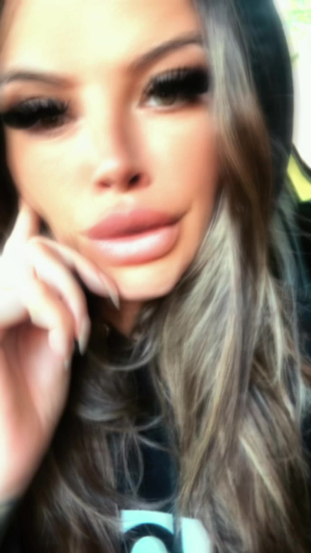 @Jessii 👑🤍💫✨
