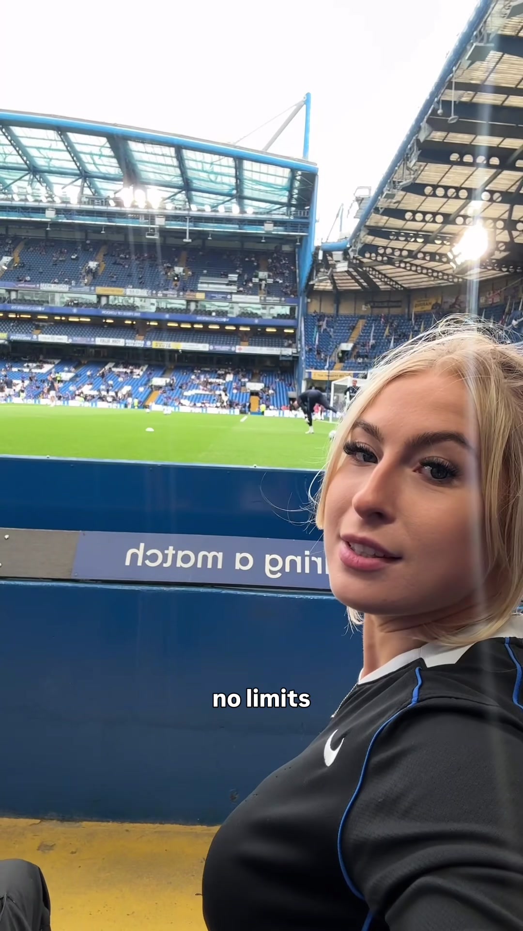 @astridwett