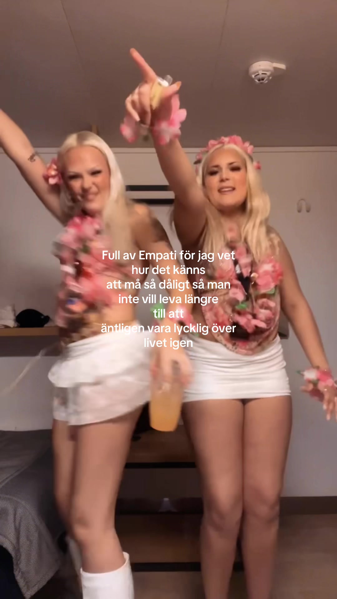 @Freya Ek💋