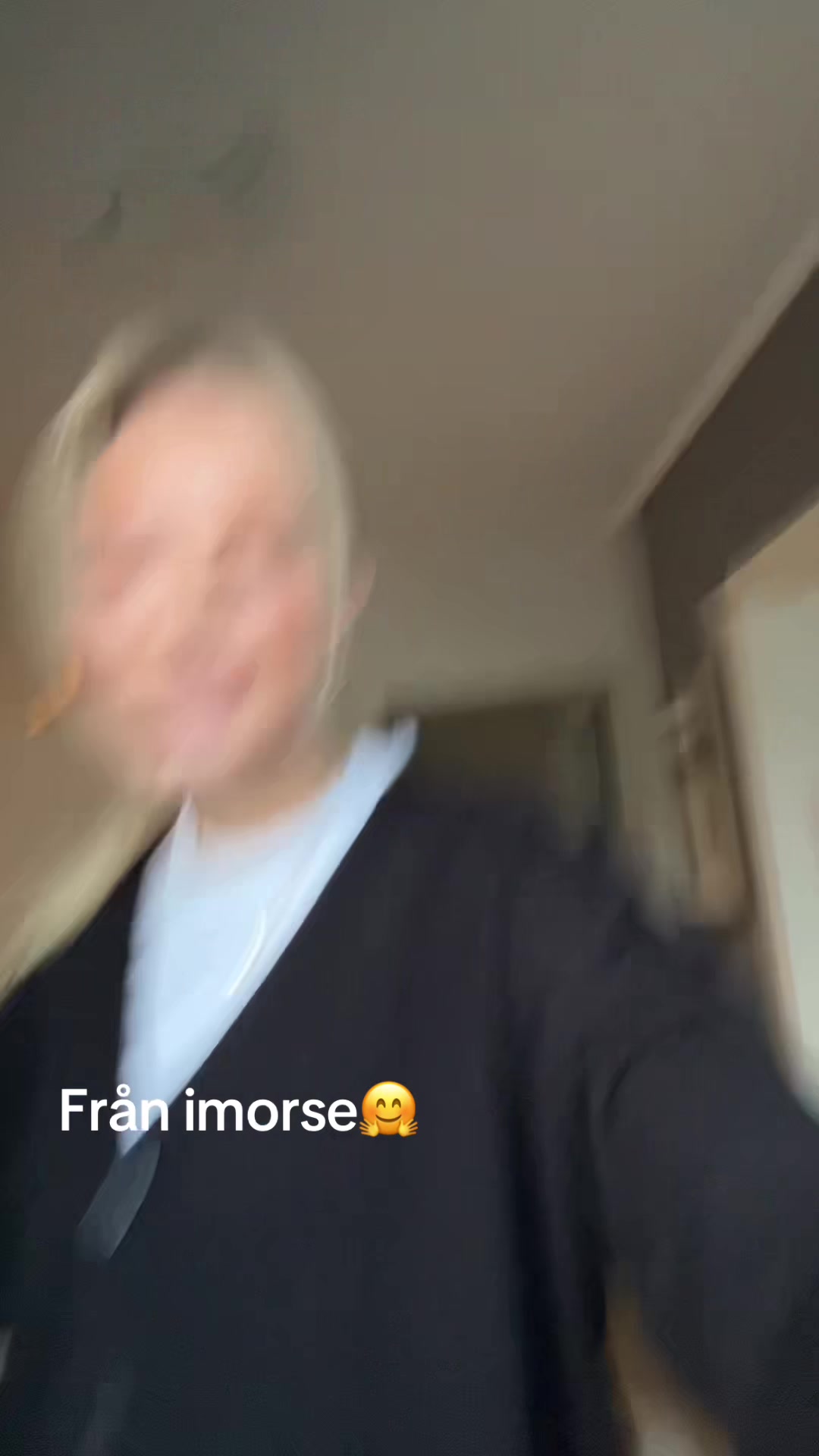 @Bella