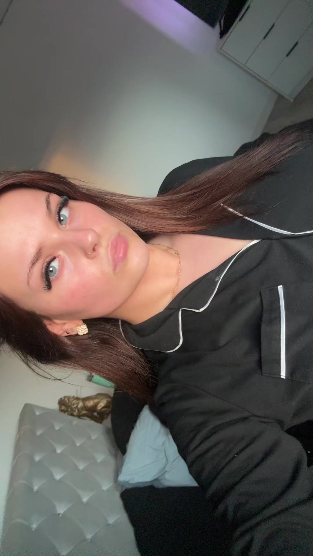 @$anďra