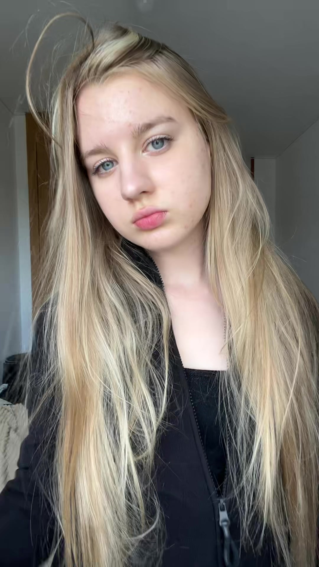 @_Ali_
