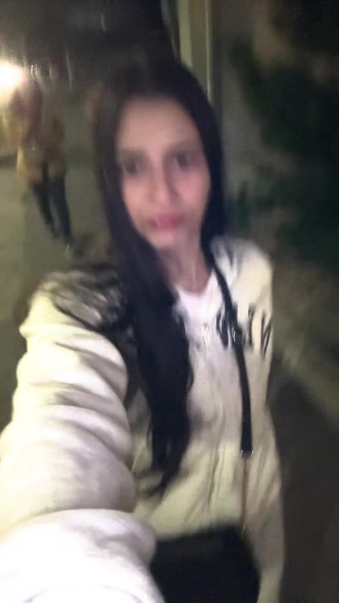 @Maria Alexandra