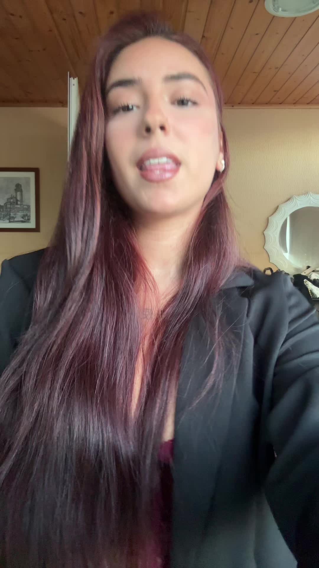 @Claudia Calvar