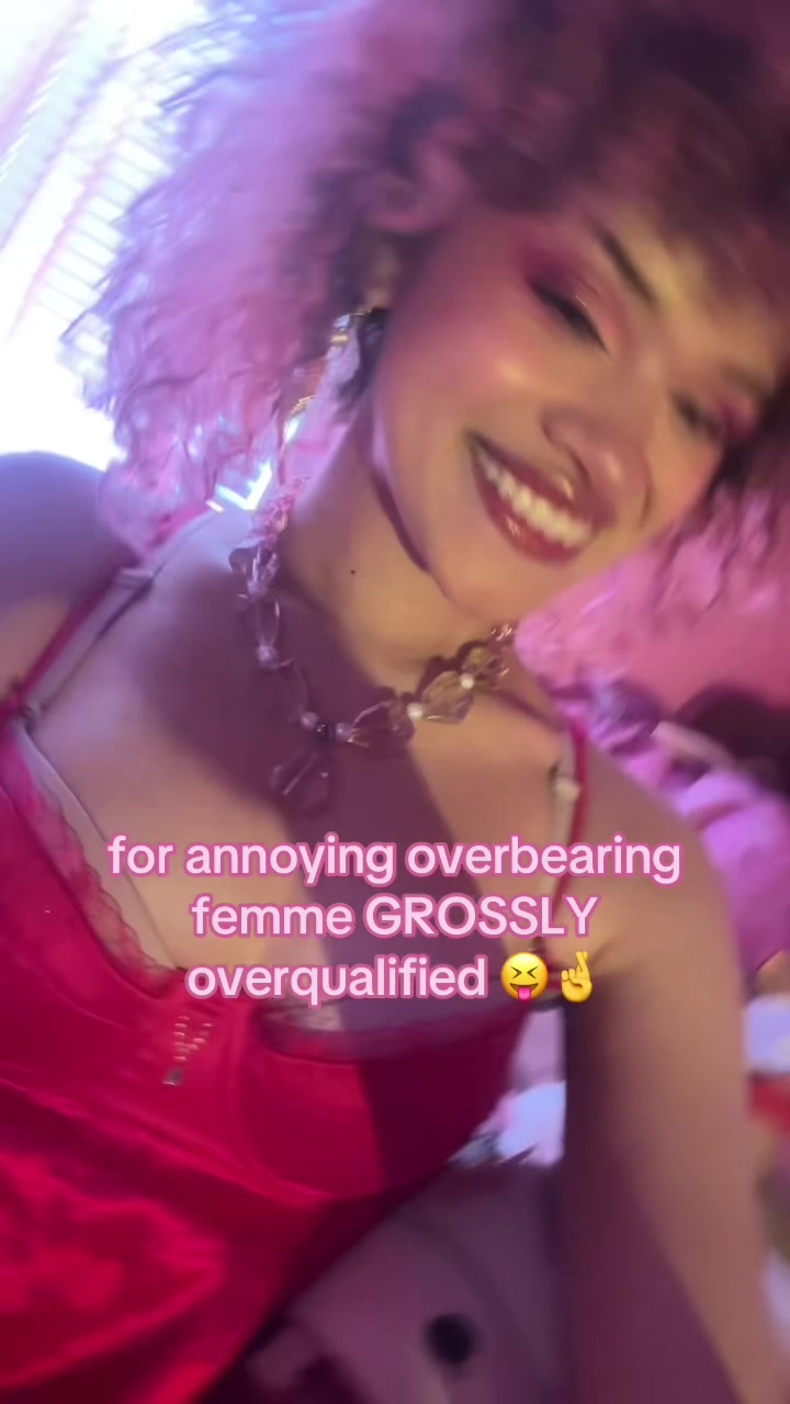 @kat ⚢ irl bonnibel ! 🍭